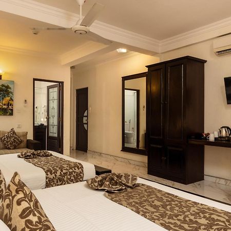 Cafe Aroma Inn Kandy Bagian luar foto