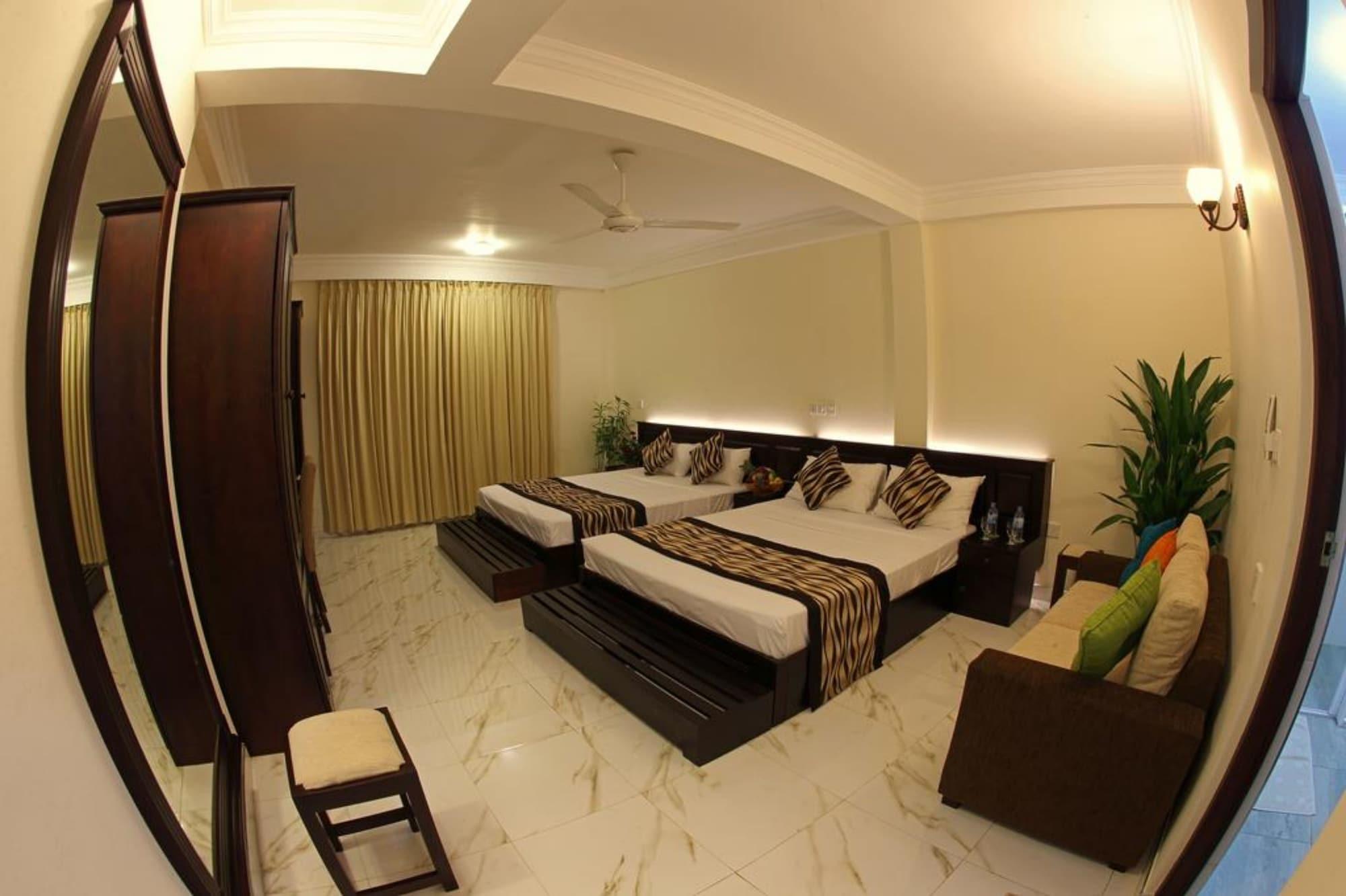 Cafe Aroma Inn Kandy Bagian luar foto