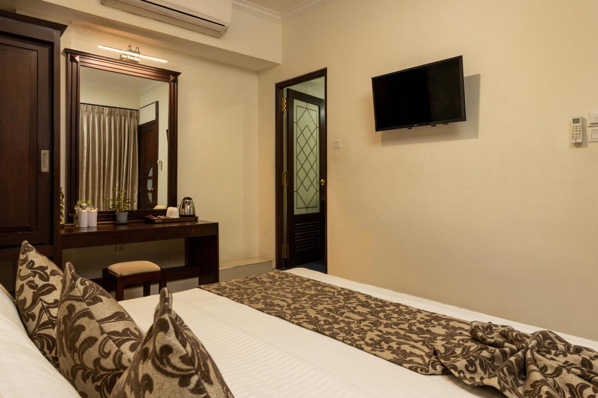 Cafe Aroma Inn Kandy Bagian luar foto