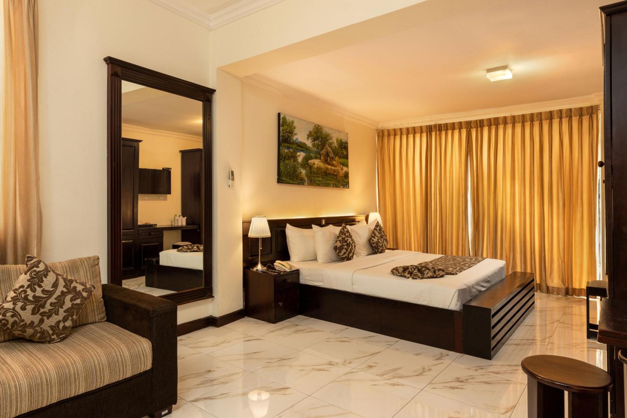 Cafe Aroma Inn Kandy Bagian luar foto