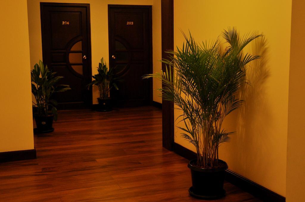 Cafe Aroma Inn Kandy Bagian luar foto
